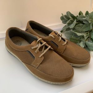 NEW Men’s Dunham by New Balance Brown Shoes